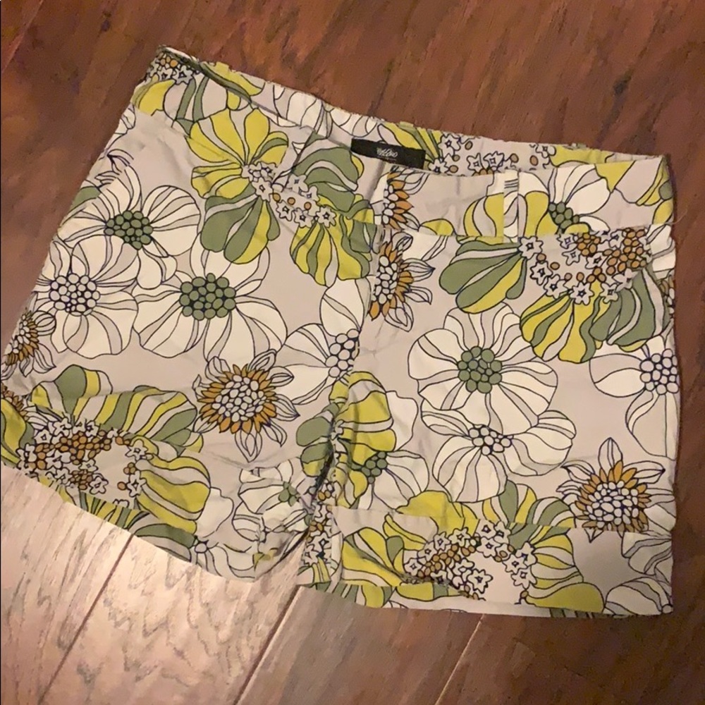 Cute Floral Shorts